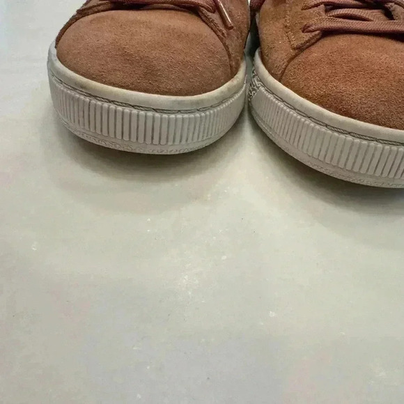 Puma pink suede women’s sneakers size 8 - Picture 5 of 7